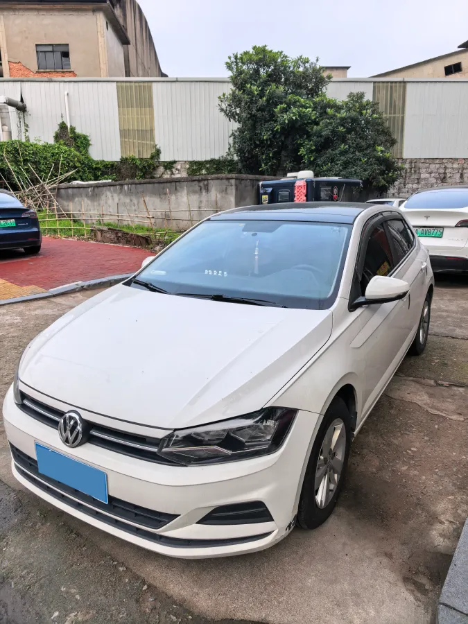 2019 Volkswagen Polo 1.5L 113HP L4 6AT,autocango,china used car exporter,china ev exporter,chinese used car exporter,chinese used ev exporter
