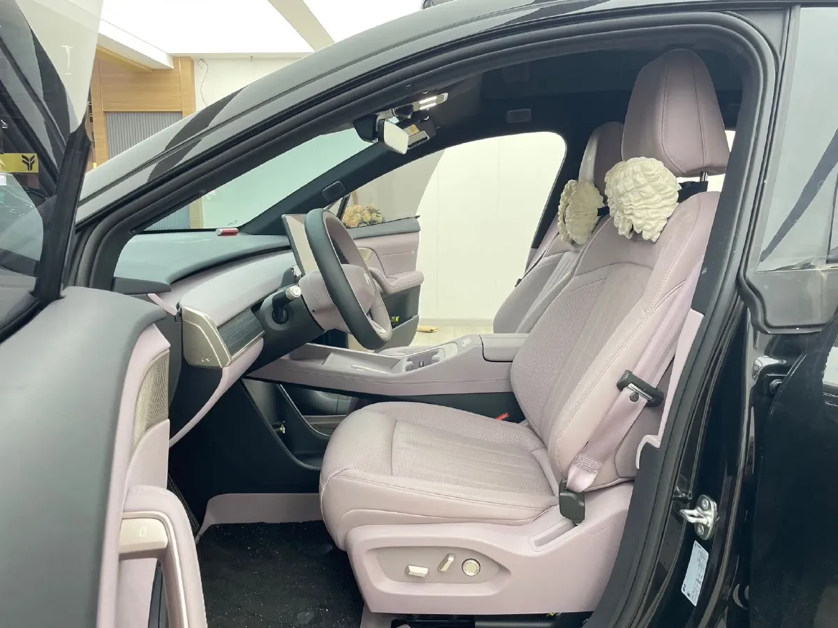 2024 ONVO L60 BEV 60KWH,autocango,china used car exporter,china ev exporter,chinese used car exporter,chinese used ev exporter