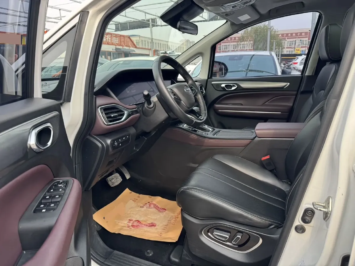 2021 GAC Trumpchi M6 1.5T 169HP L4 7DCT,autocango,china used car exporter,china ev exporter,chinese used car exporter,chinese used ev exporter