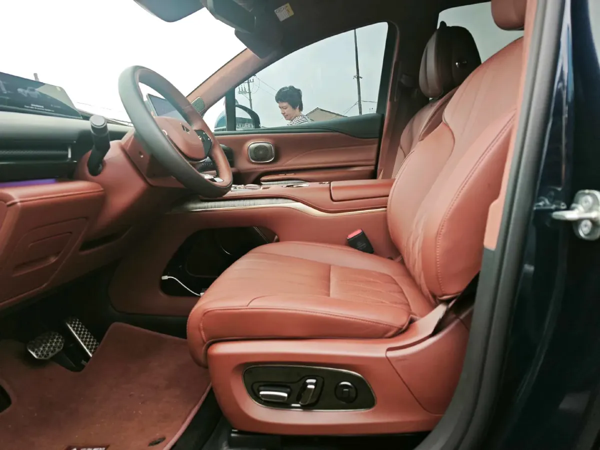 2025 HYPTEC HL BEV,autocango,china used car exporter,china ev exporter,chinese used car exporter,chinese used ev exporter