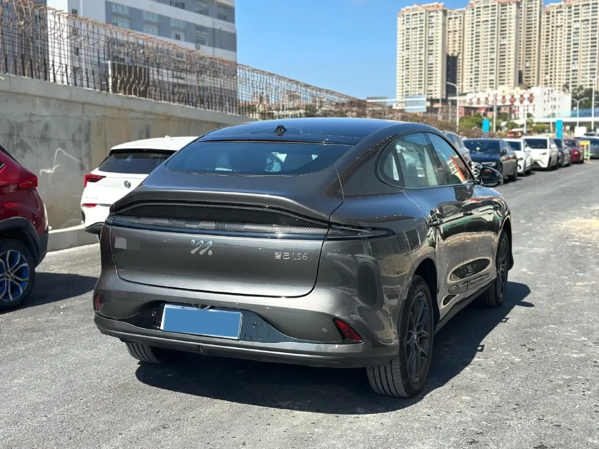 2025 IM LS6 BEV 75KWH,autocango,china used car exporter,china ev exporter,chinese used car exporter,chinese used ev exporter