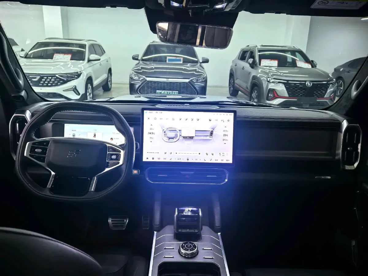 2023 Jetour Traveller 2.0T 254HP L4 7DCT,autocango,china used car exporter,china ev exporter,chinese used car exporter,chinese used ev exporter