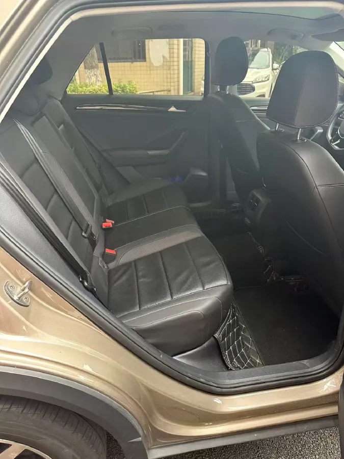 2018 Borgward BX7 2.0T 224HP L4 6AT,autocango,china used car exporter,china ev exporter,chinese used car exporter,chinese used ev exporter