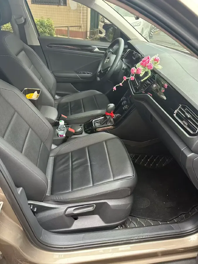 2018 Borgward BX7 2.0T 224HP L4 6AT,autocango,china used car exporter,china ev exporter,chinese used car exporter,chinese used ev exporter