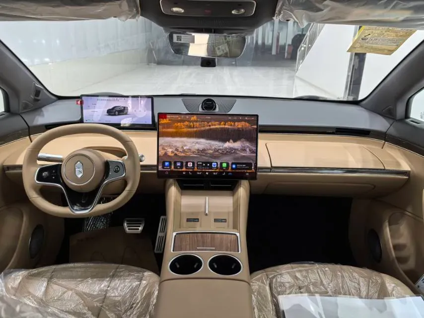 2026 Luxeed R7 REEV 156HP REEV,autocango,china used car exporter,china ev exporter,chinese used car exporter,chinese used ev exporter