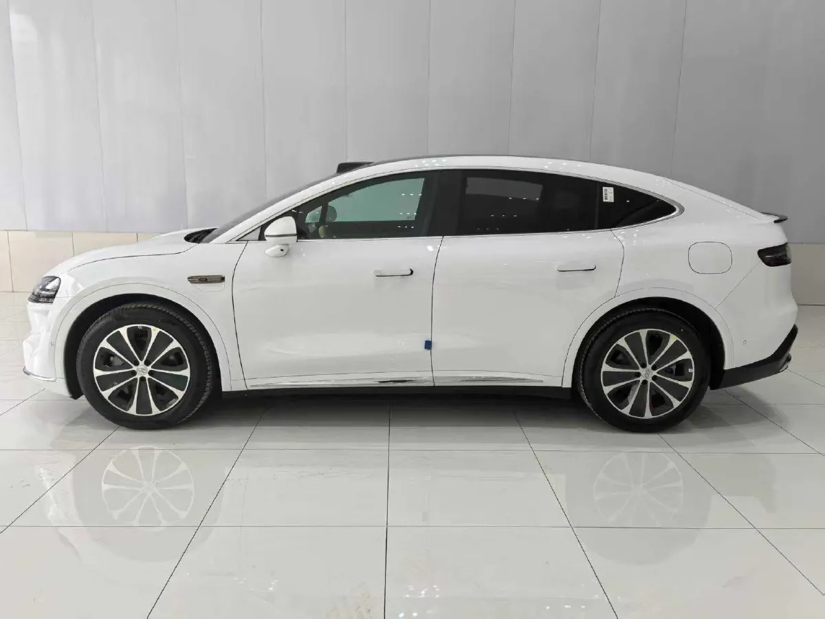 2026 Luxeed R7 REEV 156HP REEV,autocango,china used car exporter,china ev exporter,chinese used car exporter,chinese used ev exporter