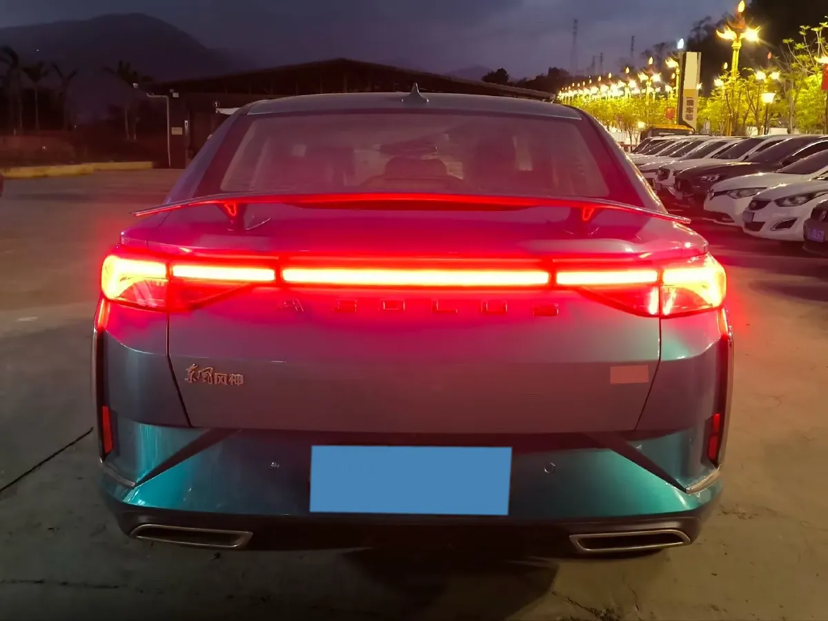 2020 DongFeng Aeolus YiXuan 1.5T 150HP L4 6DCT,autocango,china used car exporter,china ev exporter,chinese used car exporter,chinese used ev exporter