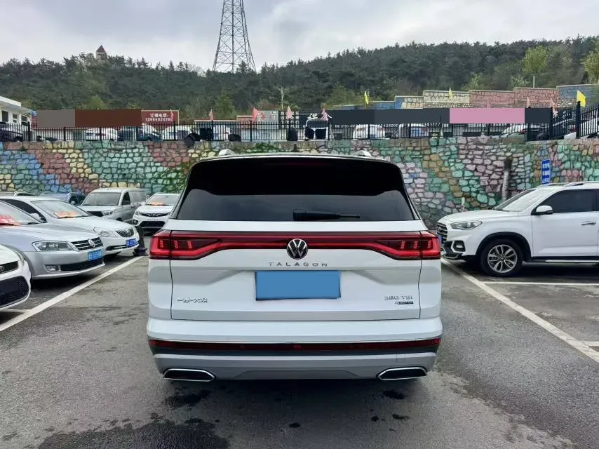 2023 Volkswagen Talagon 2.0T 220HP L4 7DCT,autocango,china used car exporter,china ev exporter,chinese used car exporter,chinese used ev exporter