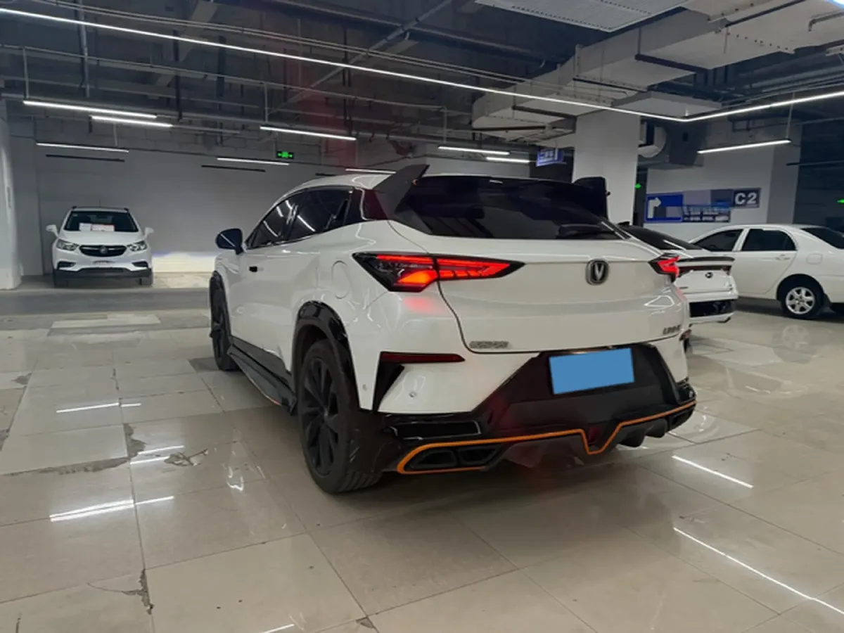 2022 ChangAn UNI-T 1.5T 188HP L4 7DCT,autocango,china used car exporter,china ev exporter,chinese used car exporter,chinese used ev exporter