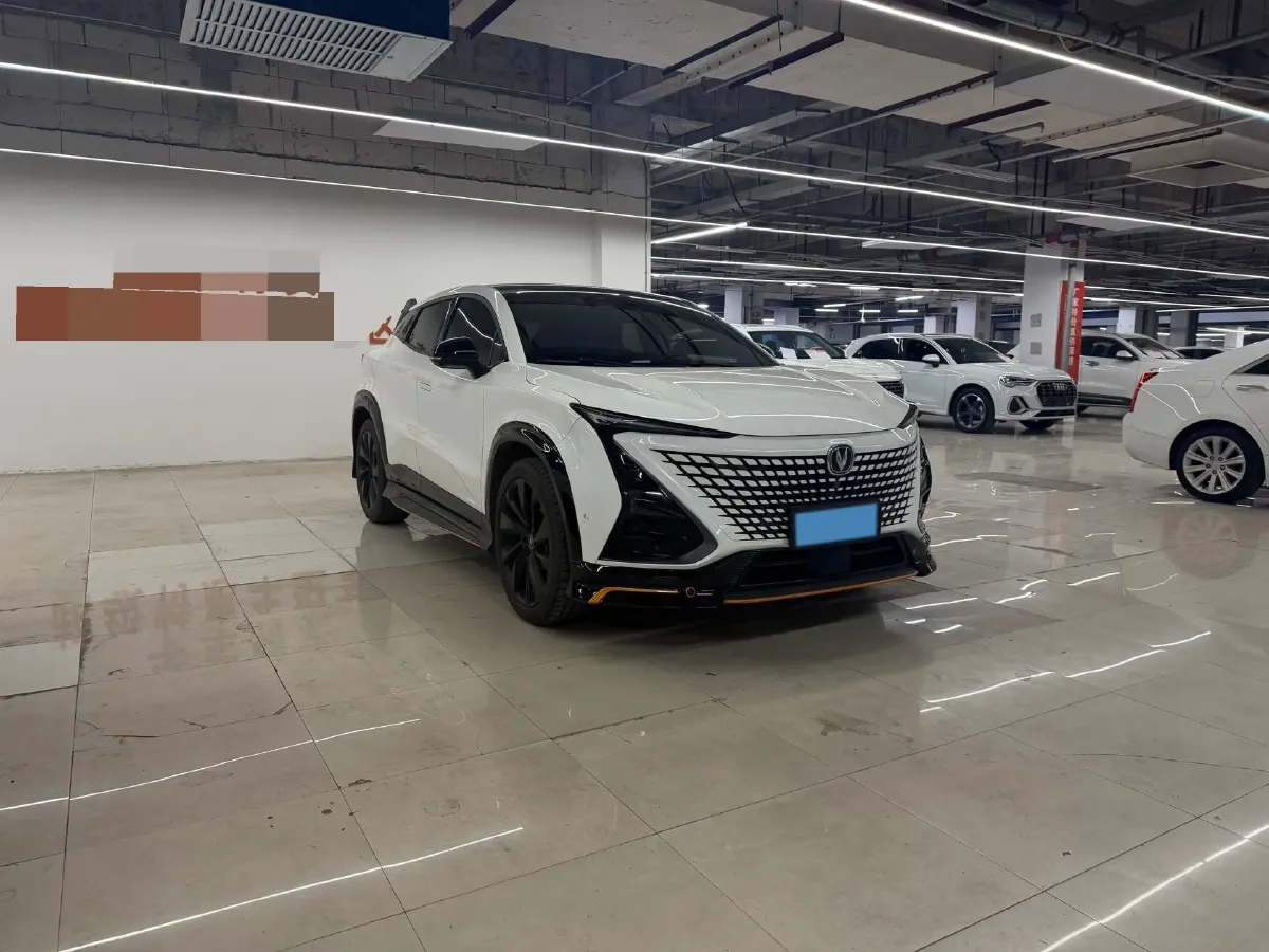 2022 ChangAn UNI-T 1.5T 188HP L4 7DCT,autocango,china used car exporter,china ev exporter,chinese used car exporter,chinese used ev exporter