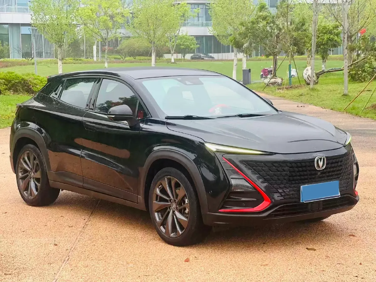 2020 ChangAn UNI-T 1.5T 180HP L4 7DCT,autocango,china used car exporter,china ev exporter,chinese used car exporter,chinese used ev exporter