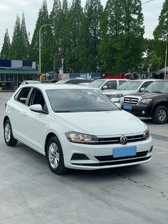 2023 Volkswagen Polo 1.5L 113HP L4 6AT,autocango,china used car exporter,china ev exporter,chinese used car exporter,chinese used ev exporter