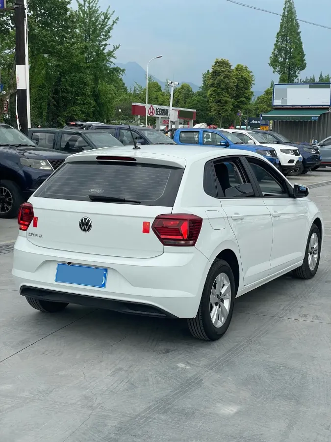 2023 Volkswagen Polo 1.5L 113HP L4 6AT,autocango,china used car exporter,china ev exporter,chinese used car exporter,chinese used ev exporter