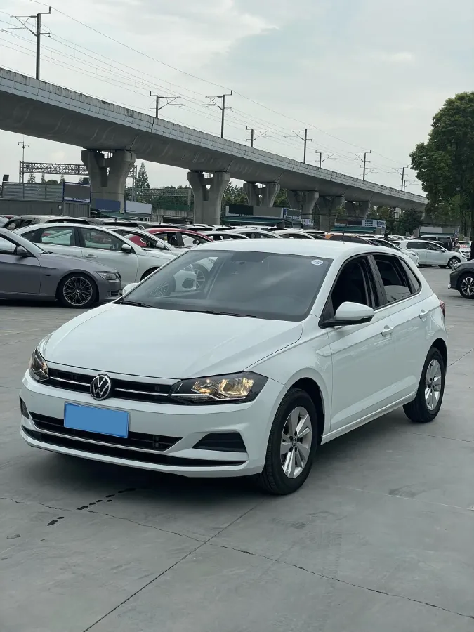 2023 Volkswagen Polo 1.5L 113HP L4 6AT,autocango,china used car exporter,china ev exporter,chinese used car exporter,chinese used ev exporter