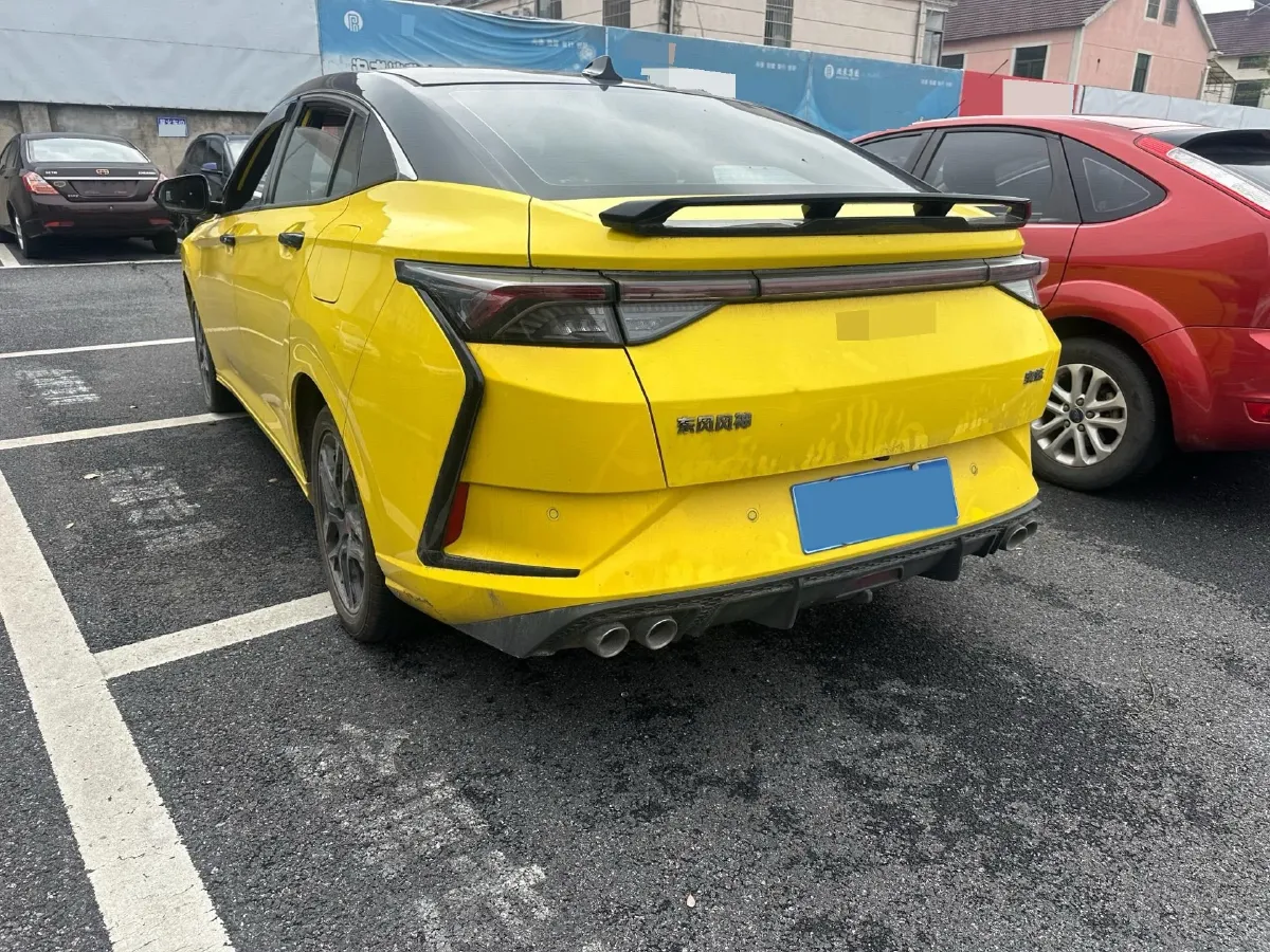 2021 DongFeng Aeolus YiXuan 1.5T 150HP L4 6DCT,autocango,china used car exporter,china ev exporter,chinese used car exporter,chinese used ev exporter