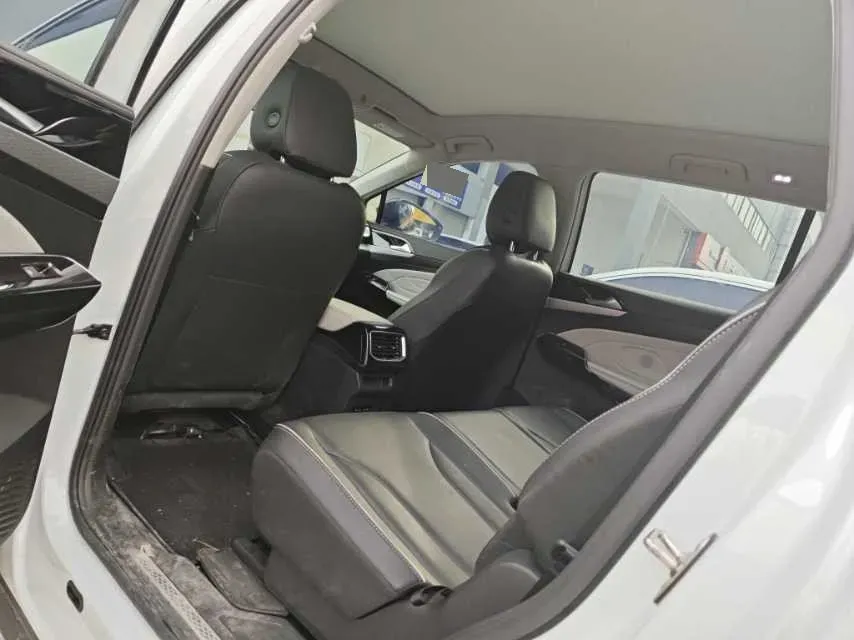 2021 Volkswagen ID.6 X BEV 63.2KWH,autocango,china used car exporter,china ev exporter,chinese used car exporter,chinese used ev exporter