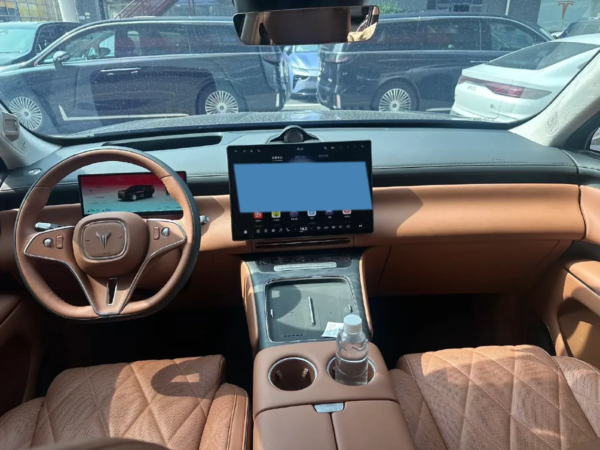 2026 Voyah 9L 1.5T 150HP L4 PHEV,autocango,china used car exporter,china ev exporter,chinese used car exporter,chinese used ev exporter