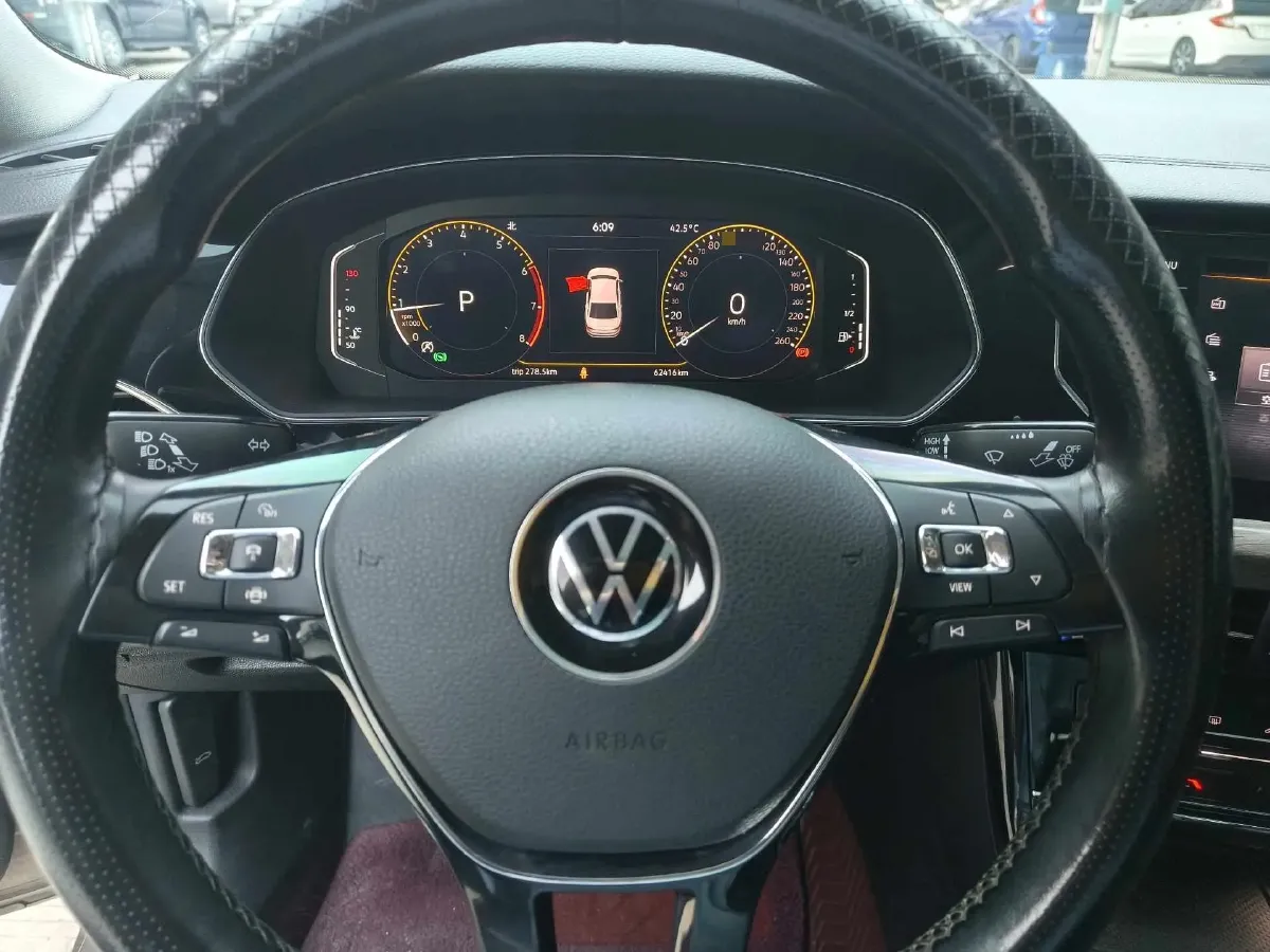 2020 Volkswagen Passat 2.0T 186HP L4 7DCT,autocango,china used car exporter,china ev exporter,chinese used car exporter,chinese used ev exporter