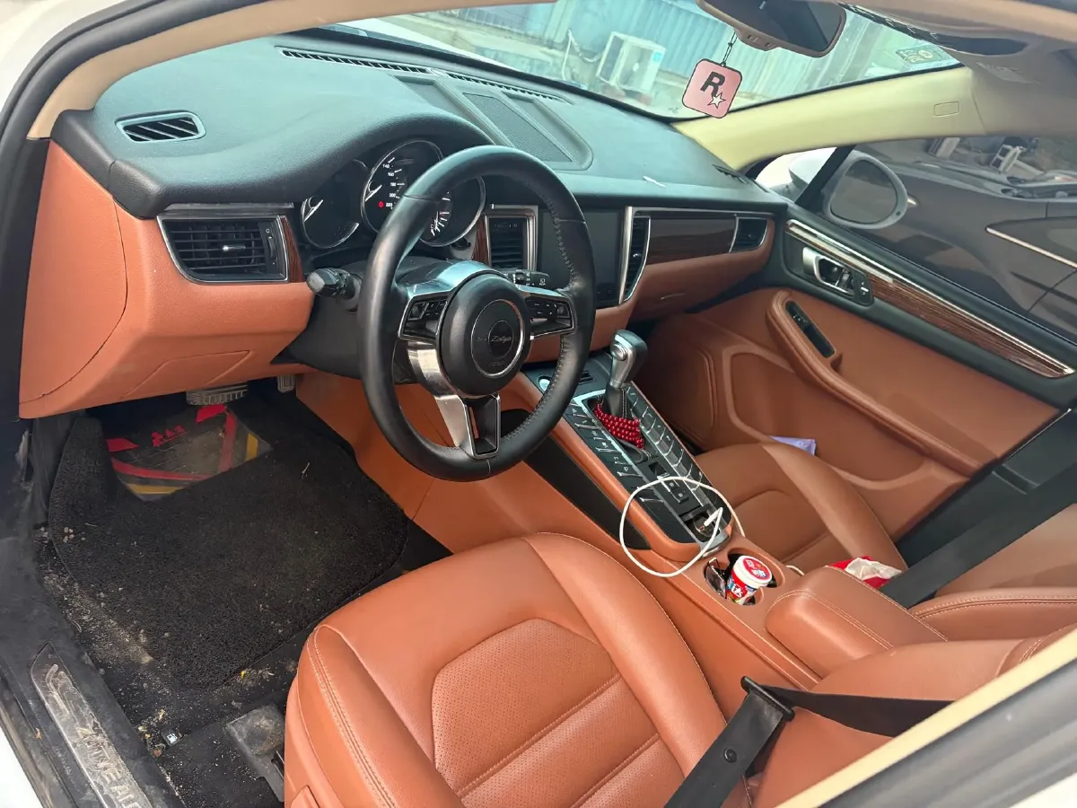 2017 Zotye SR9 2.0T 190HP L4 6DCT,autocango,china used car exporter,china ev exporter,chinese used car exporter,chinese used ev exporter