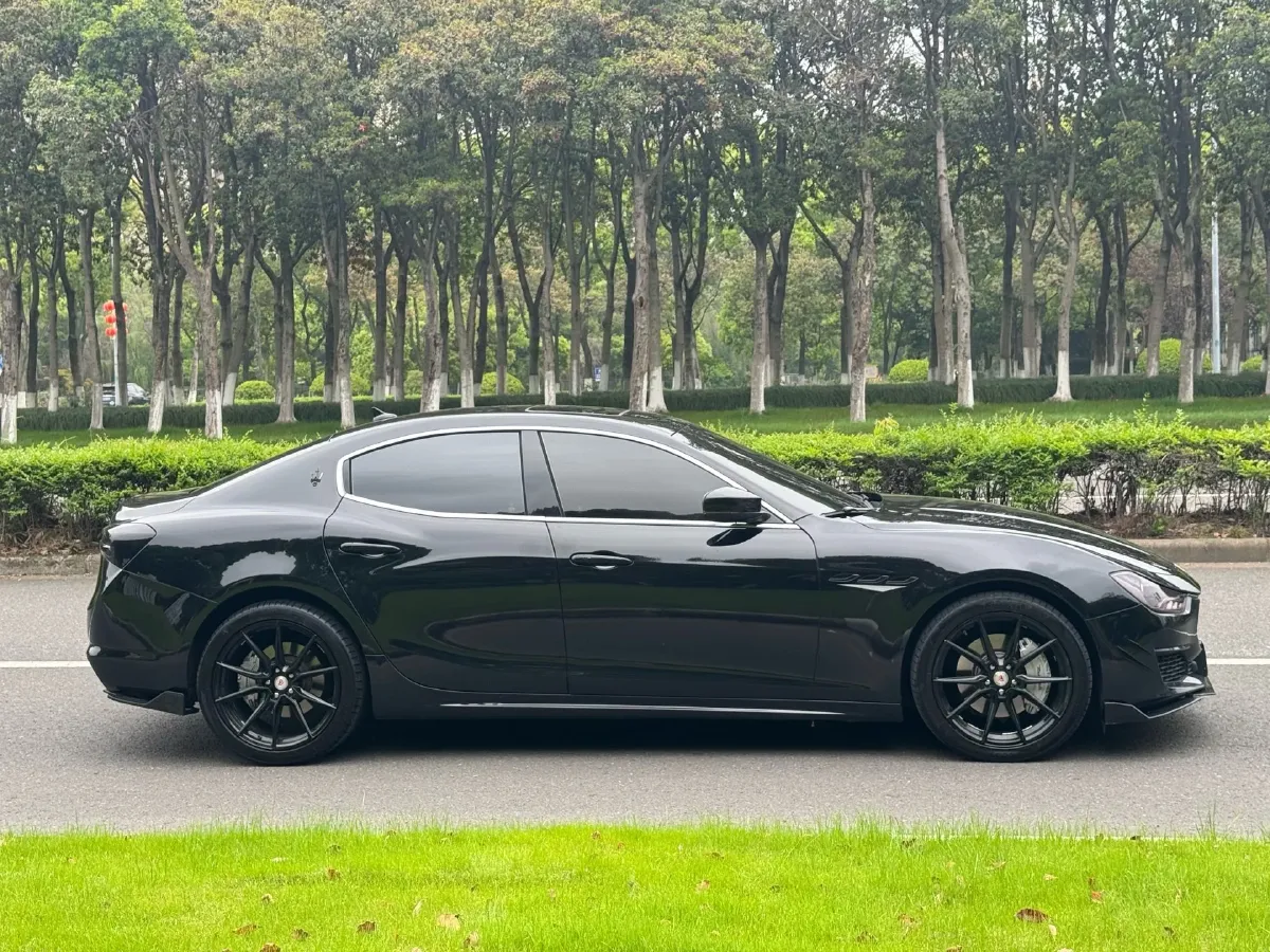 2022 Audi Q7 2.0T 245HP L4 8AT,autocango,china used car exporter,china ev exporter,chinese used car exporter,chinese used ev exporter