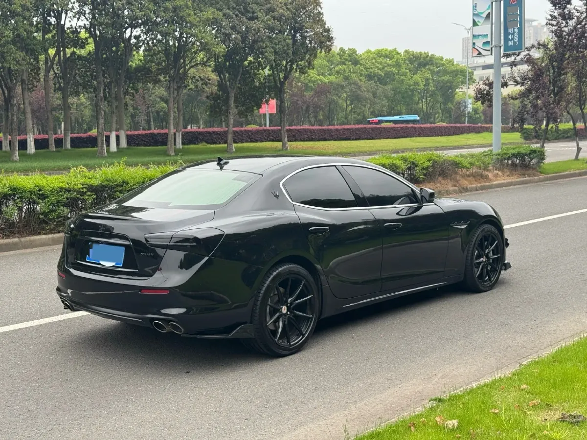 2022 Audi Q7 2.0T 245HP L4 8AT,autocango,china used car exporter,china ev exporter,chinese used car exporter,chinese used ev exporter