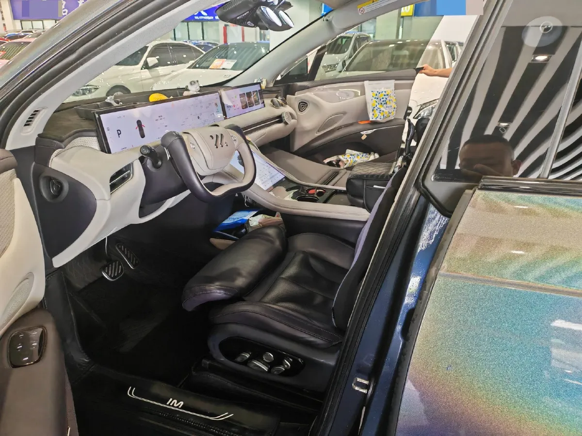 2023 IM LS7 BEV 90KWH,autocango,china used car exporter,china ev exporter,chinese used car exporter,chinese used ev exporter