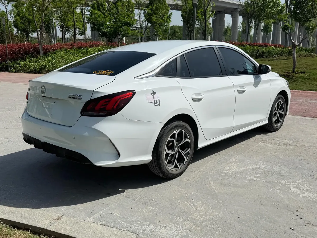 2023 MG 5 1.5L 129HP L4 5MT,autocango,china used car exporter,china ev exporter,chinese used car exporter,chinese used ev exporter