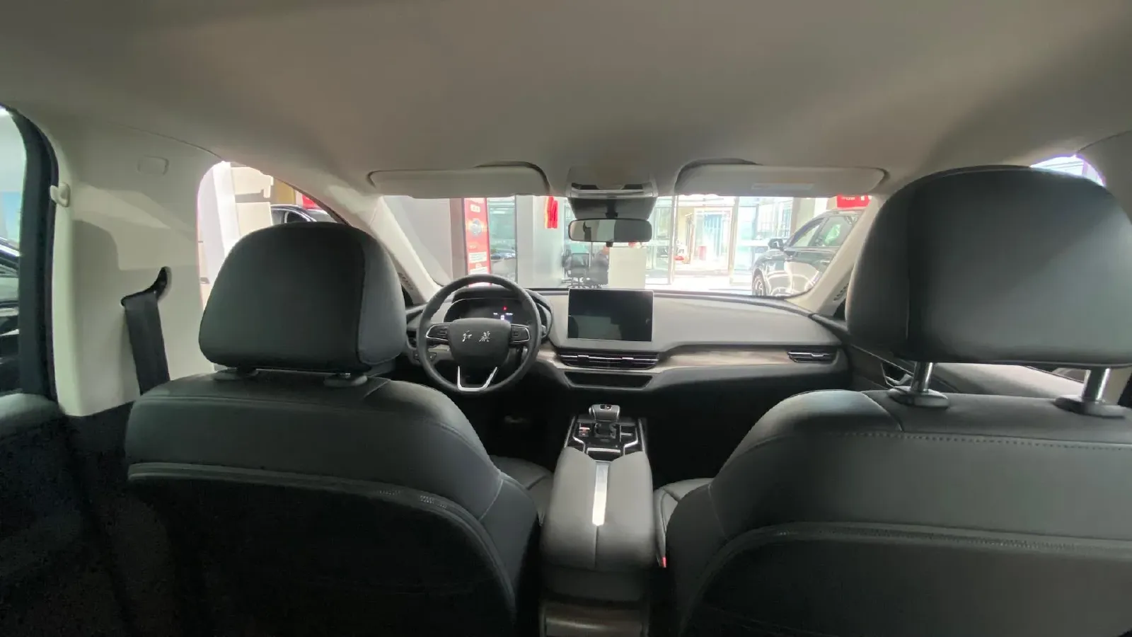 2024 HongQi E-QM5 BEV 60KWH,autocango,china used car exporter,china ev exporter,chinese used car exporter,chinese used ev exporter