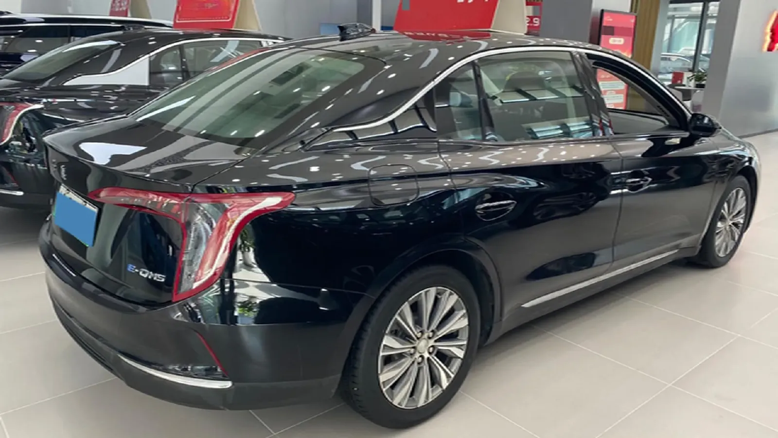 2024 HongQi E-QM5 BEV 60KWH,autocango,china used car exporter,china ev exporter,chinese used car exporter,chinese used ev exporter