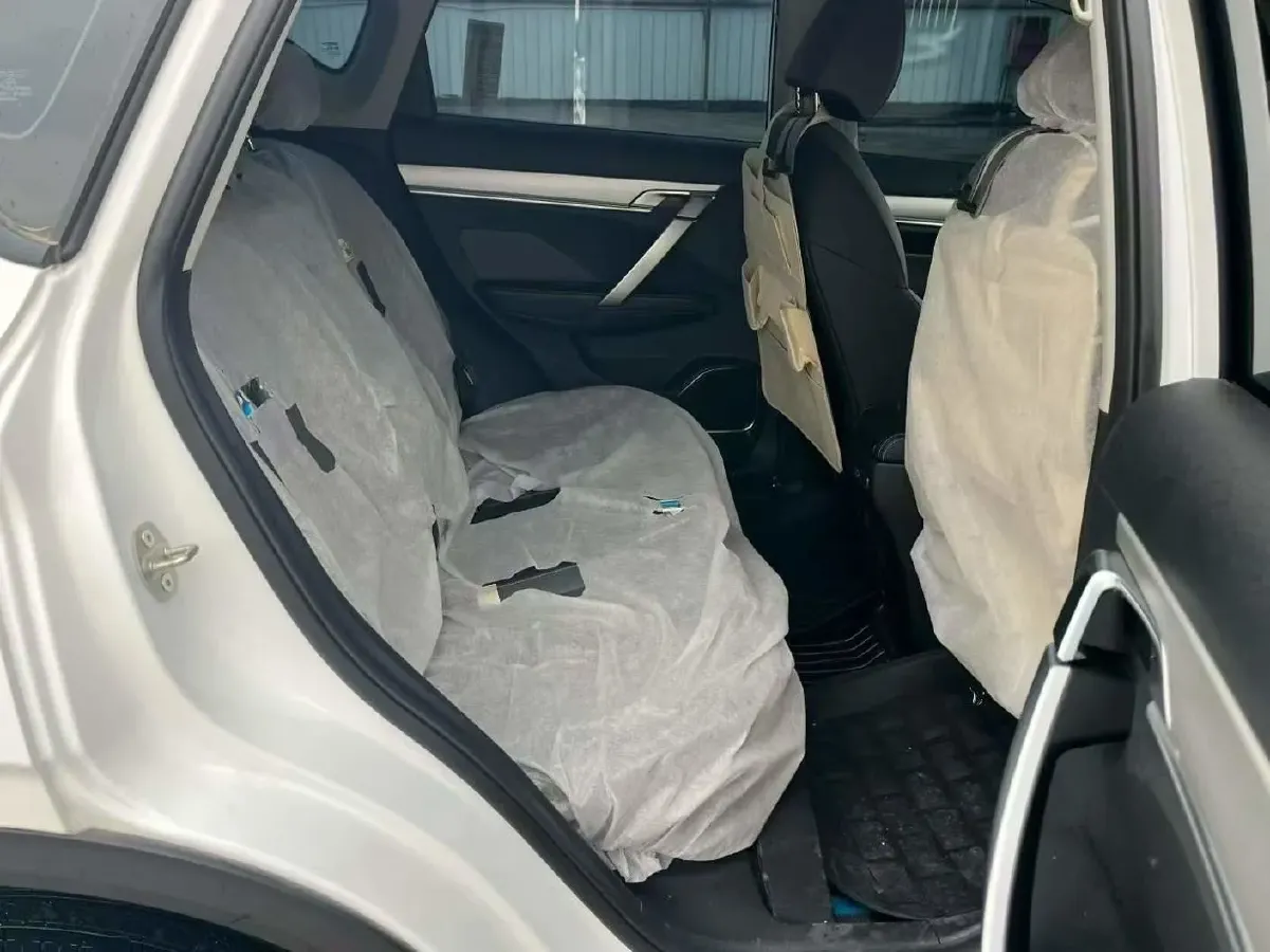 2024 Geely Coolray 1.5T 181HP L4 7DCT,autocango,china used car exporter,china ev exporter,chinese used car exporter,chinese used ev exporter