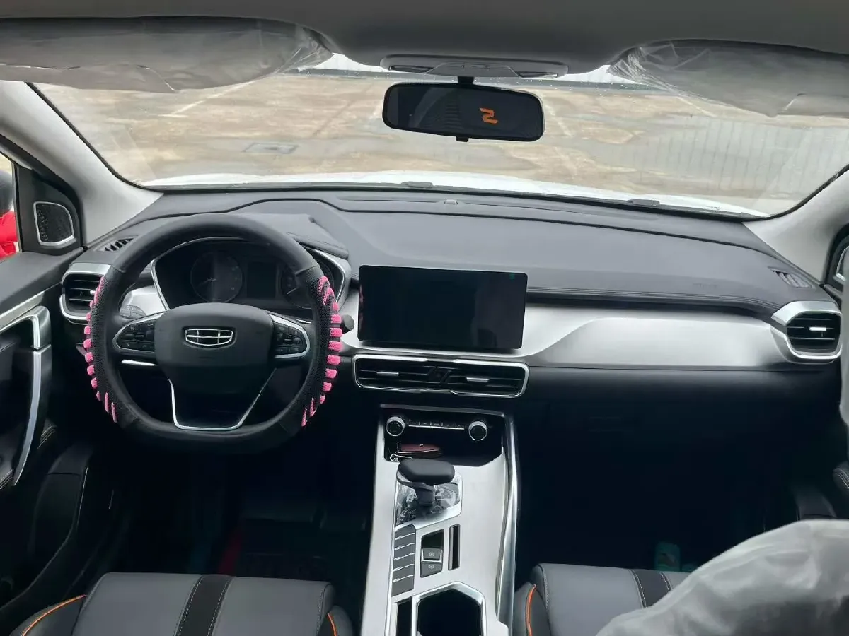 2024 Geely Coolray 1.5T 181HP L4 7DCT,autocango,china used car exporter,china ev exporter,chinese used car exporter,chinese used ev exporter