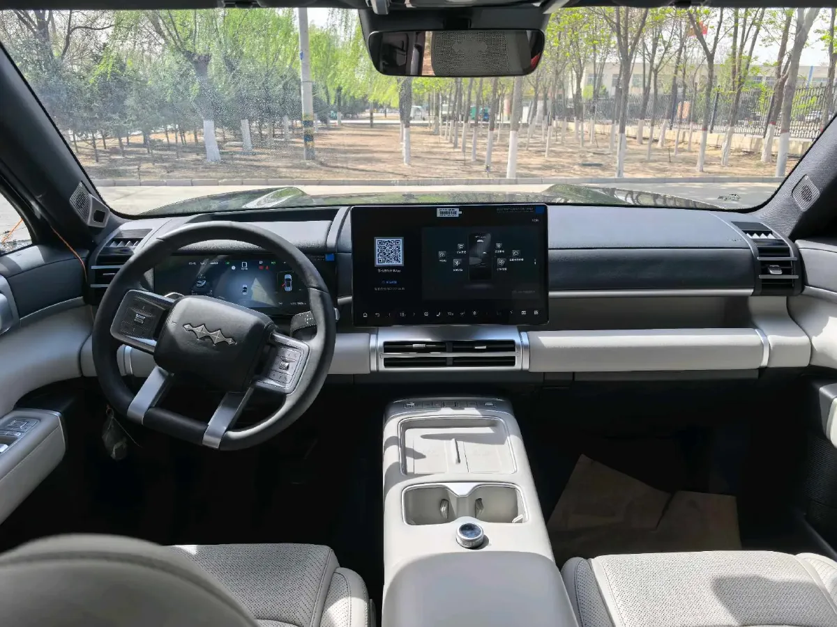 2025 FangChengBao Tai 7 1.5T 156HP L4 E-CVT PHEV,autocango,china used car exporter,china ev exporter,chinese used car exporter,chinese used ev exporter