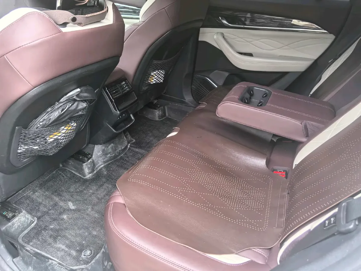 2024 Geely Monjaro 2.0T 238HP L4 8AT,autocango,china used car exporter,china ev exporter,chinese used car exporter,chinese used ev exporter