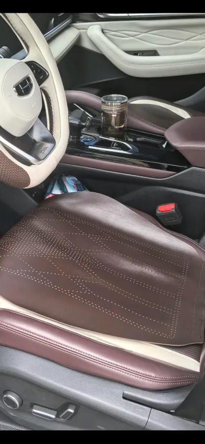 2024 Geely Monjaro 2.0T 238HP L4 8AT,autocango,china used car exporter,china ev exporter,chinese used car exporter,chinese used ev exporter