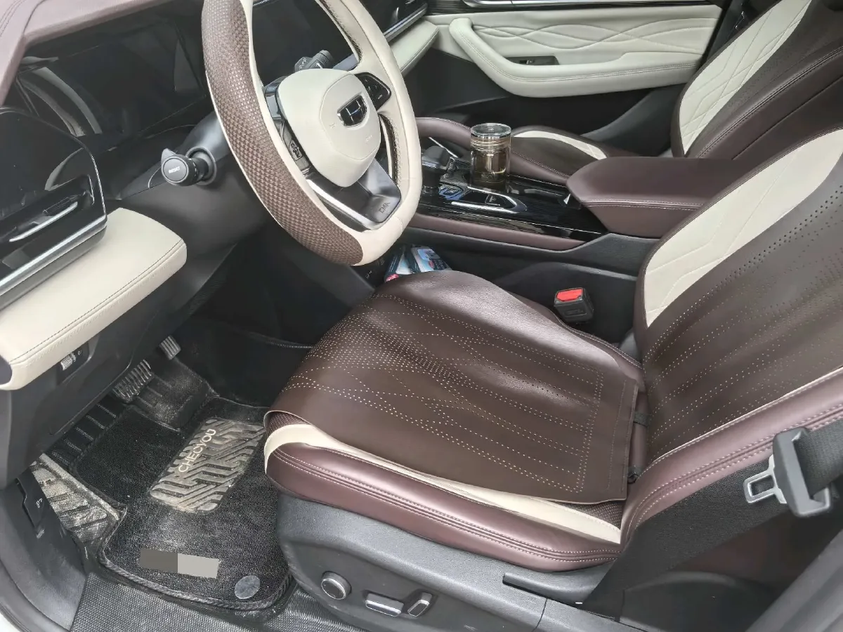 2024 Geely Monjaro 2.0T 238HP L4 8AT,autocango,china used car exporter,china ev exporter,chinese used car exporter,chinese used ev exporter