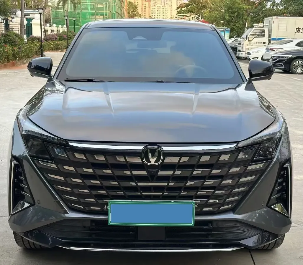 2024 ChangAn UNI-Z 1.5L 98HP L4 E-CVT PHEV 18.4KWH,autocango,china used car exporter,china ev exporter,chinese used car exporter,chinese used ev exporter