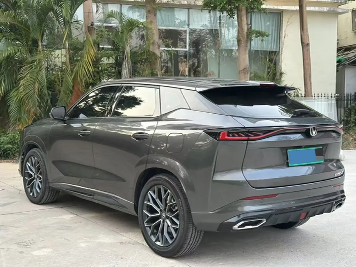 2024 ChangAn UNI-Z 1.5L 98HP L4 E-CVT PHEV 18.4KWH,autocango,china used car exporter,china ev exporter,chinese used car exporter,chinese used ev exporter