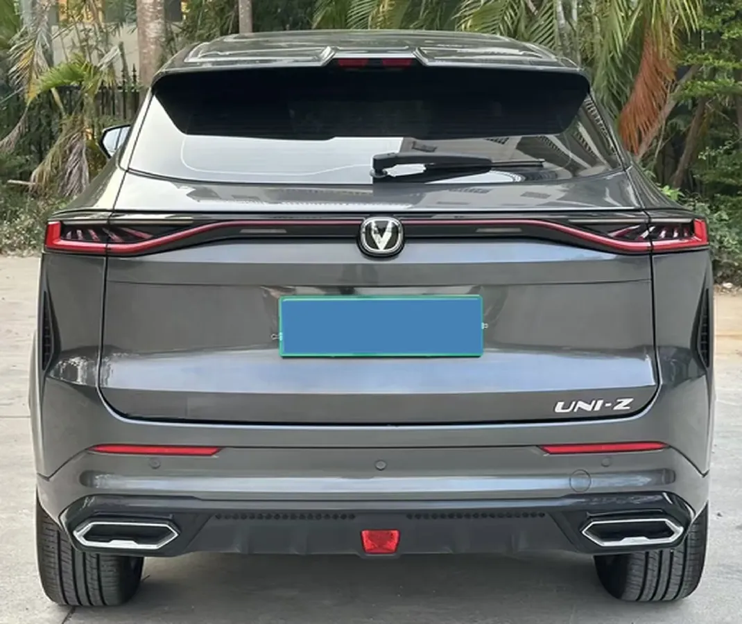 2024 ChangAn UNI-Z 1.5L 98HP L4 E-CVT PHEV 18.4KWH,autocango,china used car exporter,china ev exporter,chinese used car exporter,chinese used ev exporter