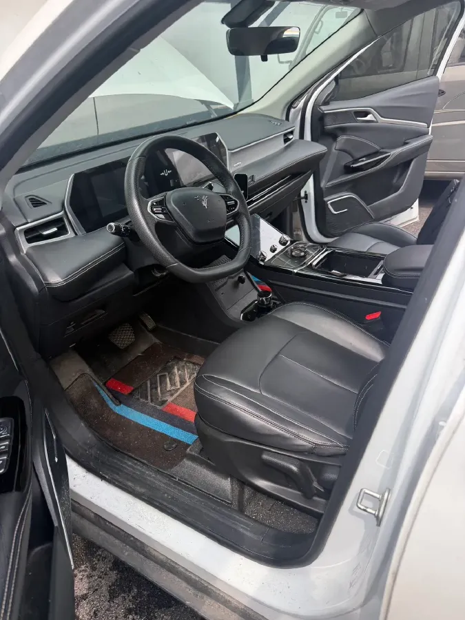 2022 Ford Focus 1.5T 177HP L4 6AT,autocango,china used car exporter,china ev exporter,chinese used car exporter,chinese used ev exporter