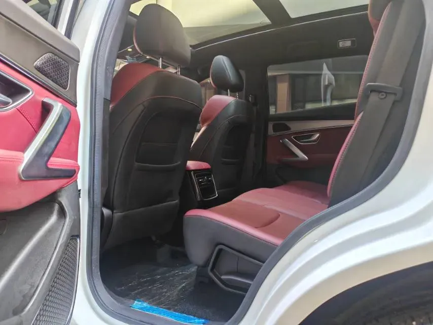 2023 ChangAn Oshan X7 Plus 1.5T 188HP L4 7DCT,autocango,china used car exporter,china ev exporter,chinese used car exporter,chinese used ev exporter