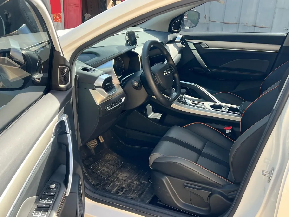 2024 Geely Coolray 1.5T 181HP L4 7DCT,autocango,china used car exporter,china ev exporter,chinese used car exporter,chinese used ev exporter