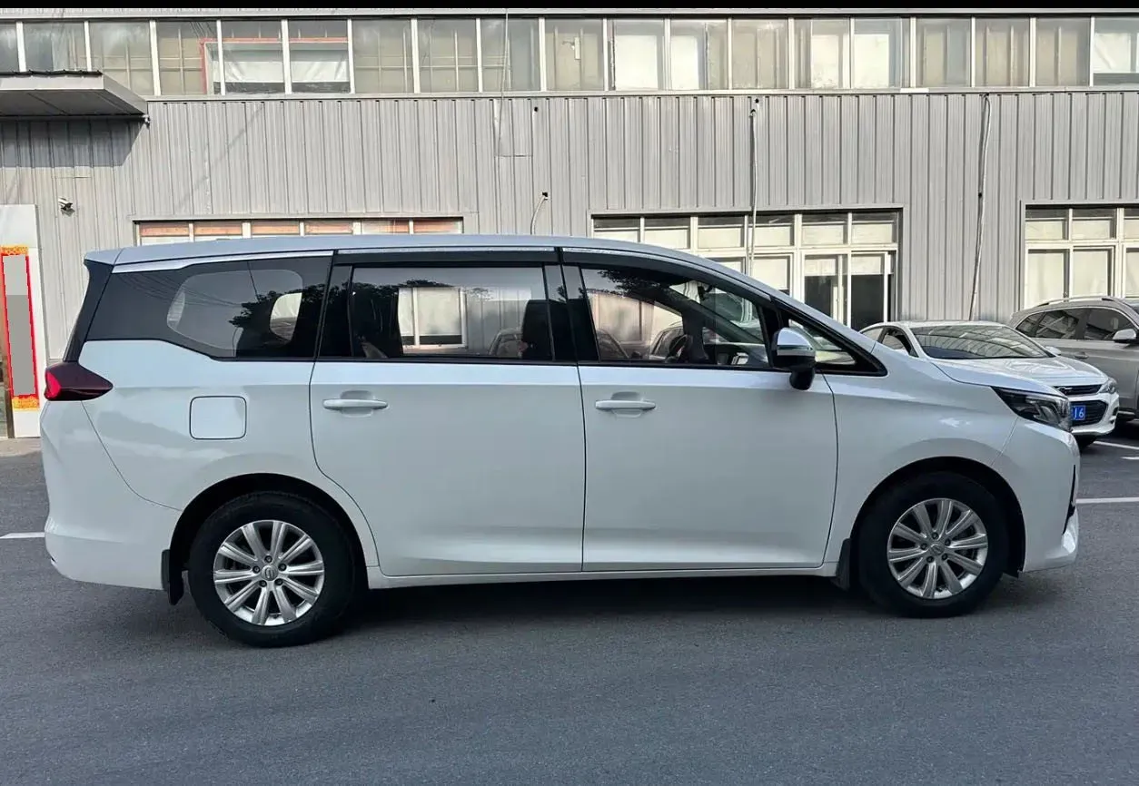 2023 GAC Trumpchi M6 1.5T 177HP L4 7DCT,autocango,china used car exporter,china ev exporter,chinese used car exporter,chinese used ev exporter