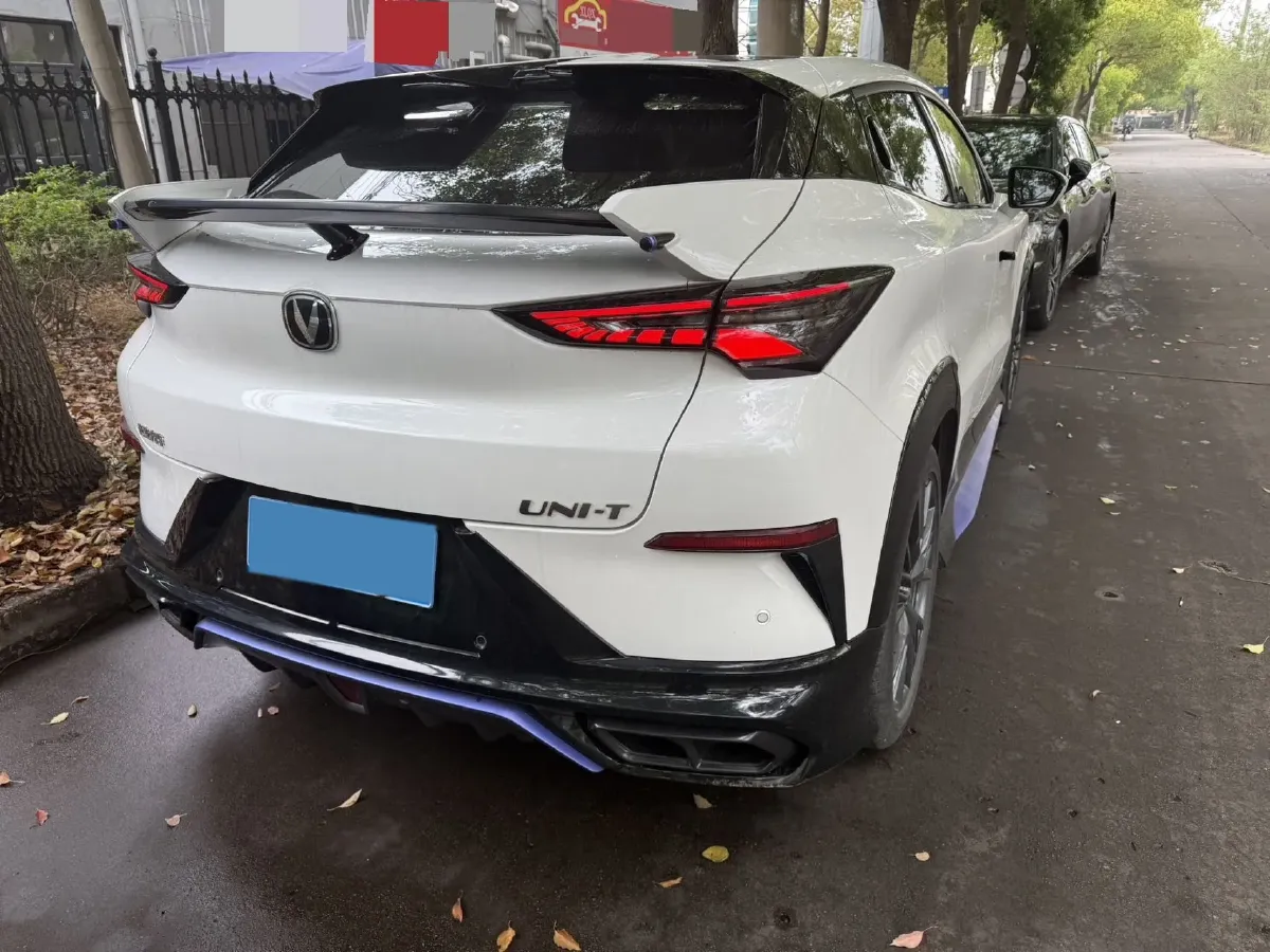 2023 ChangAn UNI-T 1.5T 188HP L4 7DCT,autocango,china used car exporter,china ev exporter,chinese used car exporter,chinese used ev exporter