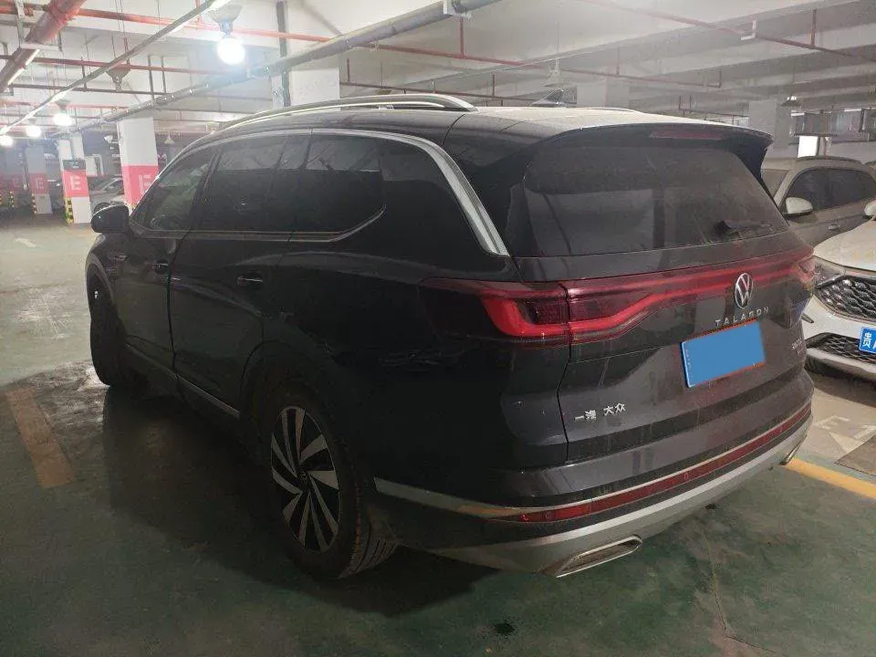 2021 Volkswagen Talagon 2.0T 220HP L4 7DCT,autocango,china used car exporter,china ev exporter,chinese used car exporter,chinese used ev exporter