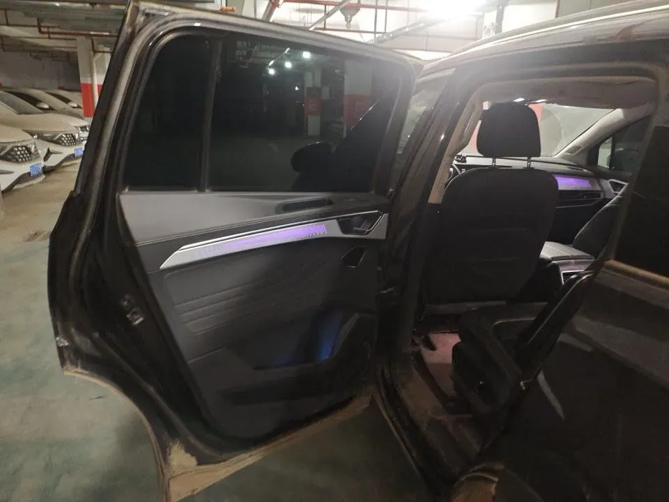 2021 Volkswagen Talagon 2.0T 220HP L4 7DCT,autocango,china used car exporter,china ev exporter,chinese used car exporter,chinese used ev exporter