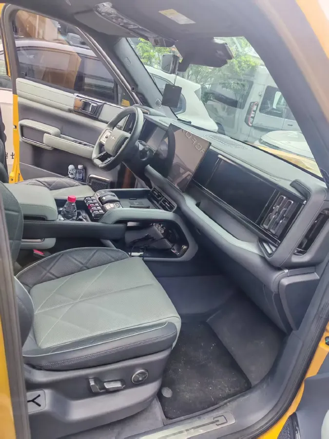 2023 FangChengBao Bao 5 1.5T 194HP L4 E-CVT PHEV 31.8KWH,autocango,china used car exporter,china ev exporter,chinese used car exporter,chinese used ev exporter