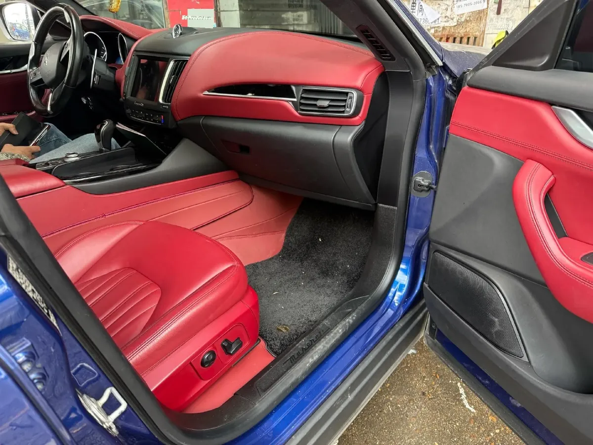 2018 Maserati Levante 3.0T 350HP V6 8AT,autocango,china used car exporter,china ev exporter,chinese used car exporter,chinese used ev exporter