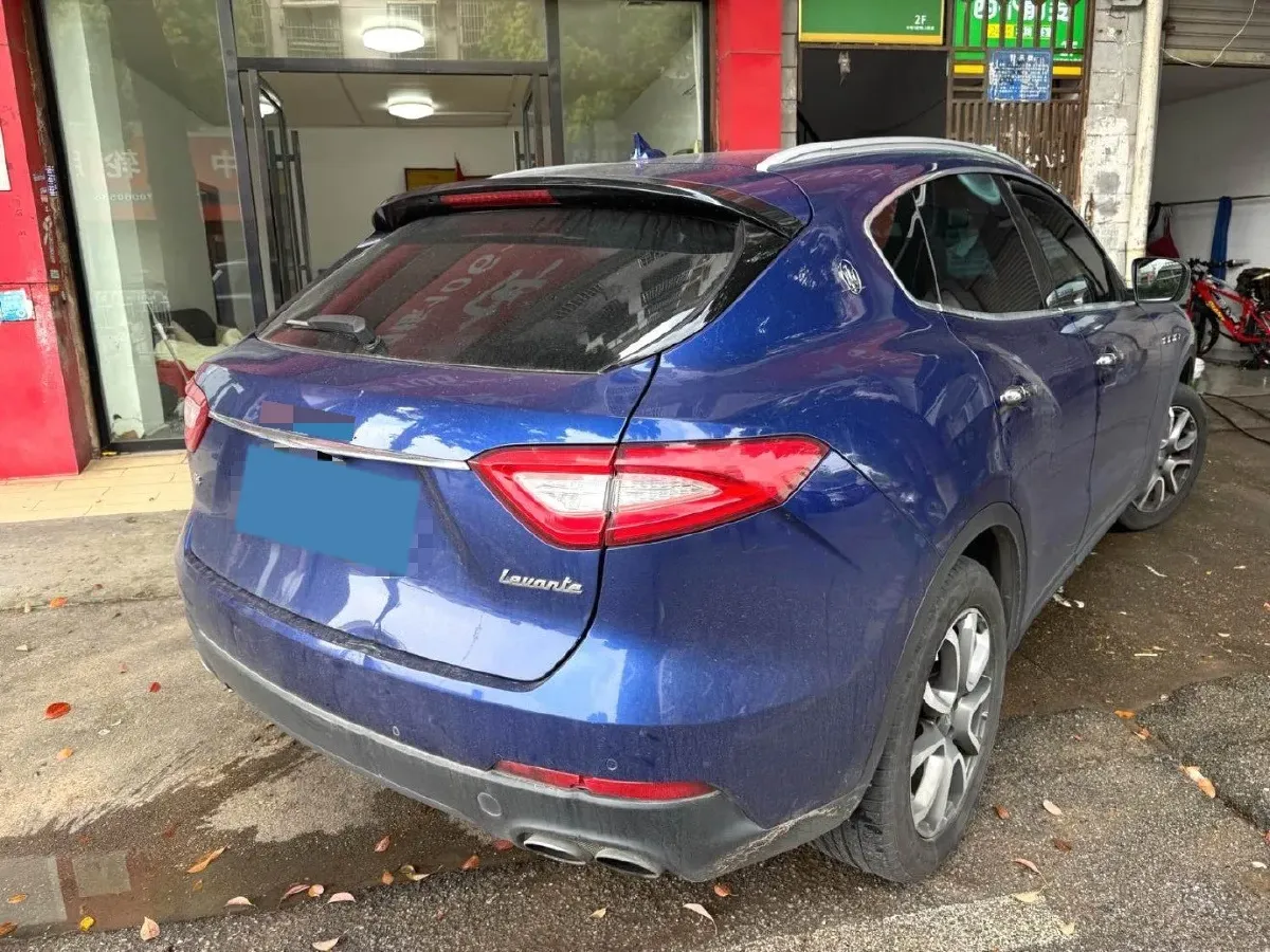 2018 Maserati Levante 3.0T 350HP V6 8AT,autocango,china used car exporter,china ev exporter,chinese used car exporter,chinese used ev exporter