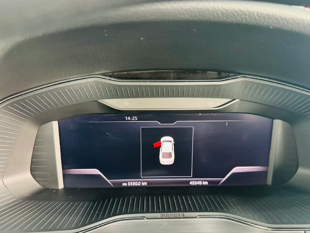 2022 Skoda Superb 1.4T 150HP L4 7DCT,autocango,china used car exporter,china ev exporter,chinese used car exporter,chinese used ev exporter