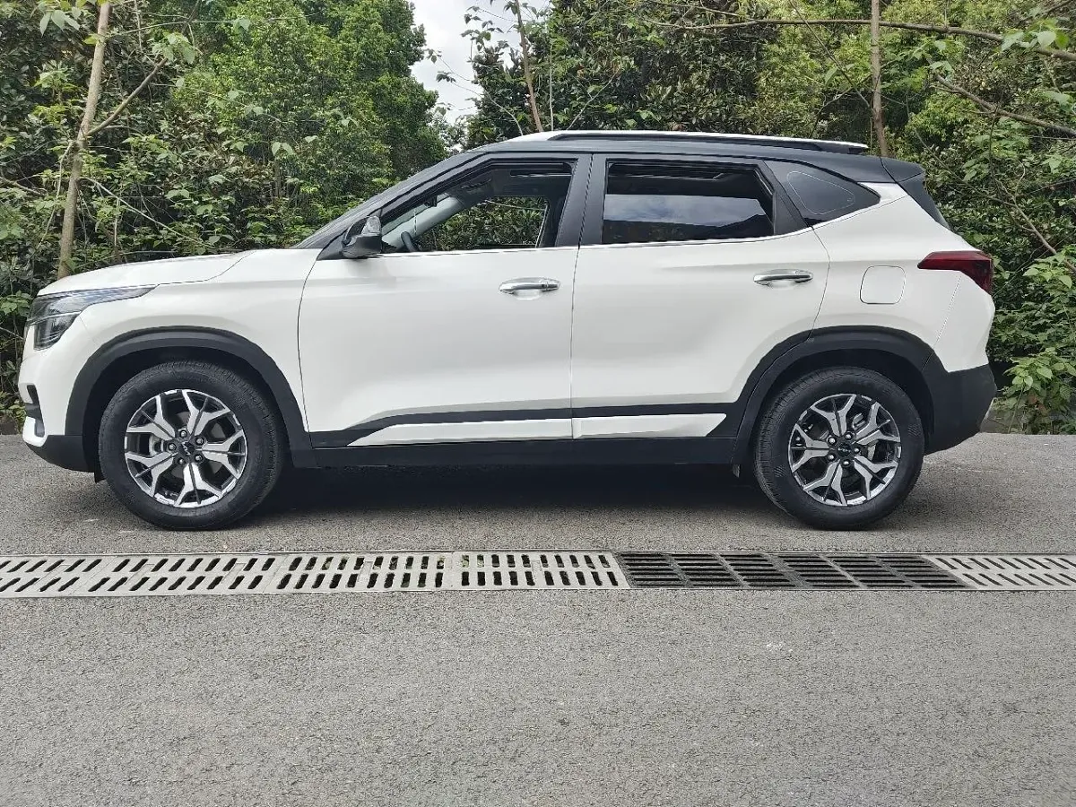 2021 Kia KX3 1.5L 115HP L4 CVT,autocango,china used car exporter,china ev exporter,chinese used car exporter,chinese used ev exporter